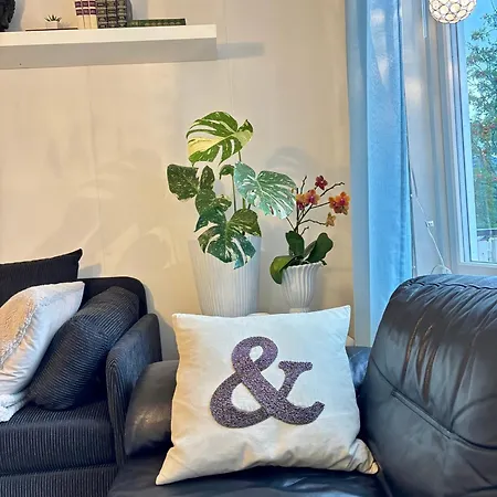 Linda's House 度假居 *