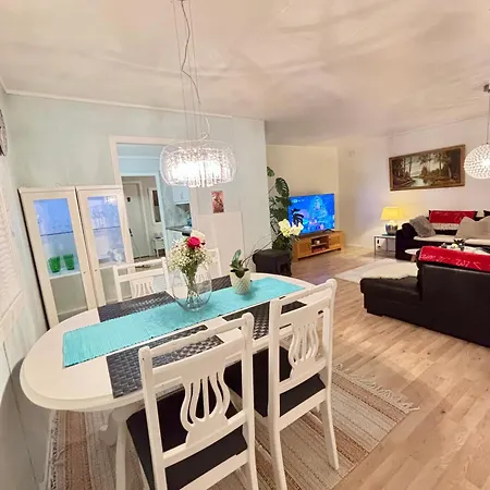 Linda's House 度假居 *